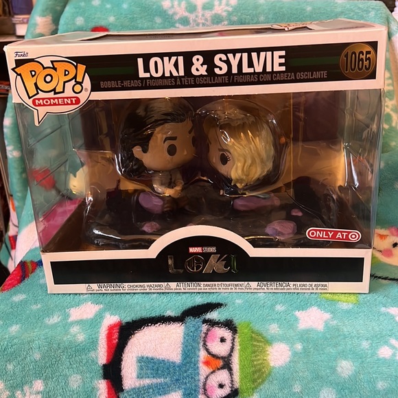 Loki Sylvia Funko pop moment - Picture 2 of 8